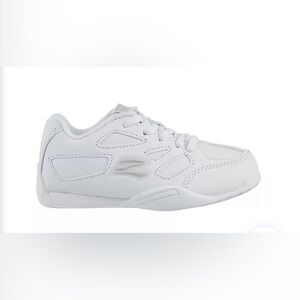 Gently worn girls’ cheer shoes!